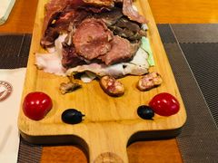 火腿冷切拼盘Cold&nbsp;Place-布拉格餐厅· 中欧捷克菜(全国首店)