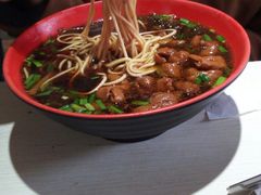 -小龙大肉面馆