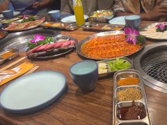 -明洞阿姨·韩式酱蟹烤肉·创意料理(三元桥店)