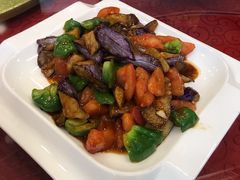 红烧茄子-东四民芳餐厅(世茂工三店)