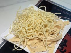 -黄记煌三汁焖锅(新佳丽江汉路店)