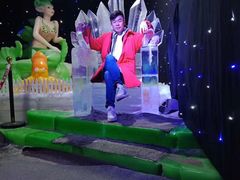 -七彩云南欢乐世界