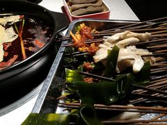 -钢管厂五区小郡肝串串香(奥克斯广场锦城万达店)