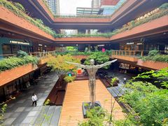 -瑞虹新天地月亮湾