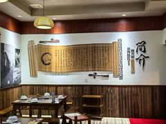 -岳记兴隆·青城腊排铜火锅(融创店)