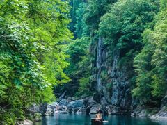 -石台牯牛降景区