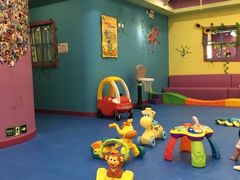 -美国悦宝园早教托育中心(东坝店)