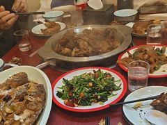 -聚首堂·特色小吃·肘子(什刹海德胜门店)