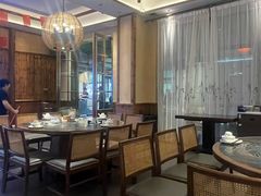 -湘力力小院·鱼汤泡饭(枫林路店)