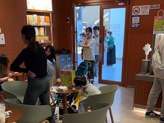 -奈雪的茶(市百一店)