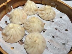 -馋三尺蟹粉小笼(人民广场店)