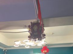 -荒岛实景沉浸密室(江汉路1店)