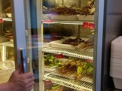 -拈签一笑黄牛肉辣卤串串