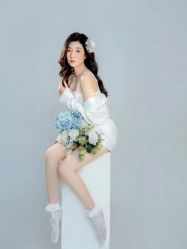 点击看大图 -定格摄影·轻奢定制写真馆