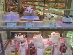面包甜点陈列柜-巴黎贝甜(亿合城店)