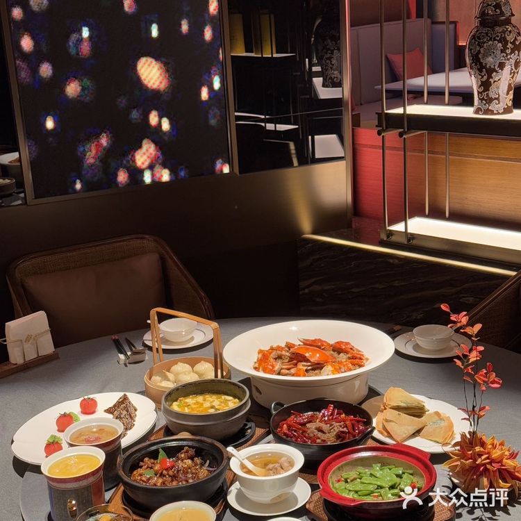 🌄藏在山上的梦幻创意菜，邂逅浪漫与美味
