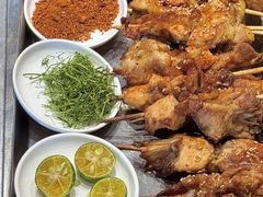 -侠舍·江湖小龙虾大排档(沌口总店)