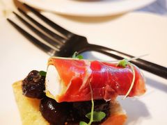 西班牙火腿片飞达芝士配无花果酱-粤海喜来登酒店·&More聚驿(天河城店)