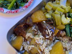 -石笨笨·盖浇饭大王(MOMOPARK店)