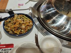 -冰城焰会大丰收铁锅炖(萝岗万达金街店)