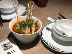 无骨凤爪-太二酸菜鱼(菱角湖万达店)