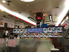 -李连贵酒家熏肉大饼(昆明街店)
