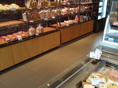 面包甜点陈列柜-巴黎贝甜·生日蛋糕(杭州文二路店)