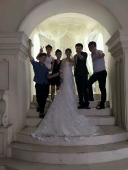 点击看大图 -完美新娘婚纱摄影