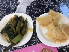 -八两八金·莱芜特色炒鸡(市南漳浦路店)