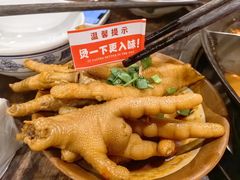 -周小明火锅(黑金冠社区店)