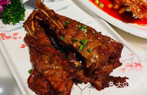 Finger-Licking Pork Ribs