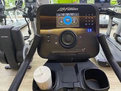 -威克健身游泳(万菱汇店)