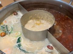 -江小渔鲜鱼火锅(冠亚星城店)
