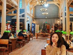 -模范书局诗空间