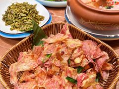 -老滇山寨•云南特色菜•地方菜•民族风情歌舞表演(金碧店)