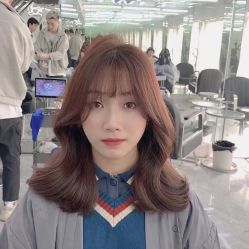 点击看大图 -COMO SALON 烫染可茉发型