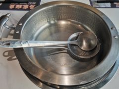 -马家斑.鲜鱼火锅(松湖万科店)