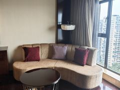 -成都保利公园皇冠假日酒店(熊猫基地店)