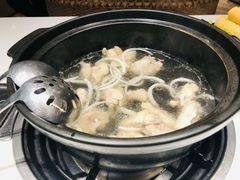 -东椰·海南椰子鸡火锅(朝阳门店)