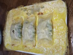 -东来菜馆•手抓海鲜家常菜•海鲜锅贴