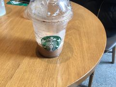 -星巴克(成都莱蒙都会店)