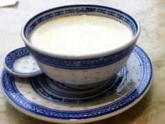 -香港百合居(LCM置汇旭辉广场店)