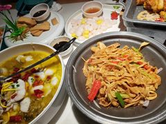 -荷塘秋月·本帮江浙菜(国权路店)