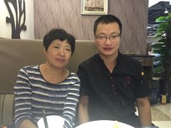 闫府私房菜(恒隆广场店)-闫府私房菜·百年鲁菜(恒隆店)