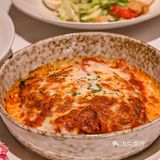 对这家的披萨🍕和牛排入了迷