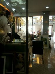 -苏菲雅婚纱摄影(西三路)