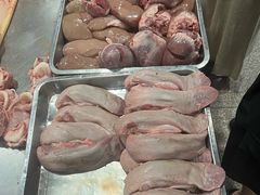 -标记美食新鲜猪杂(兴南大道店)