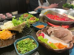 -湊湊火锅·茶憩(打浦桥日月光店)