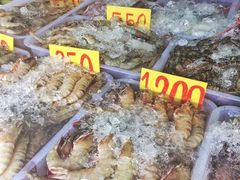 -拉威海鲜市场