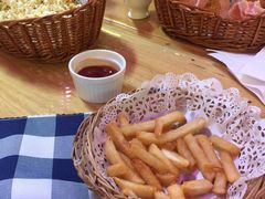 -皇冠自酿啤酒坊(中国红街5号楼店)